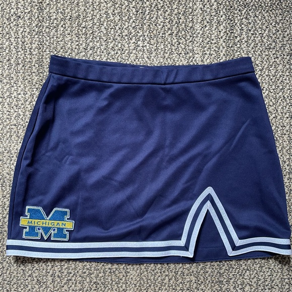 Princess Polly Dresses & Skirts - University of Michigan Cheer Skirt
